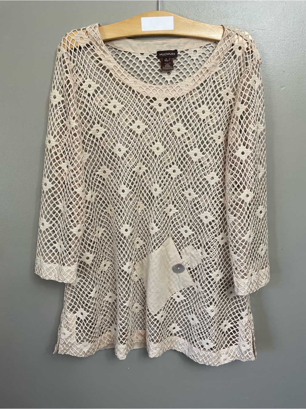 Multiples Large cream Open knit crochet  Layered Shell beach coastal